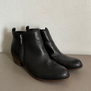 LIKE NEW Lucky Brand Genuine Leather Ankle Boots // Size 9 //